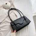 Autumn new texture women's single shoulder underarm bag new fashion net red versatile ins handbag