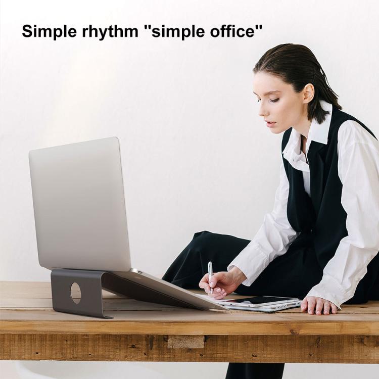 PC0608_B3.jpg@d7760e88bdf2d215c334de1f1a29bcd3